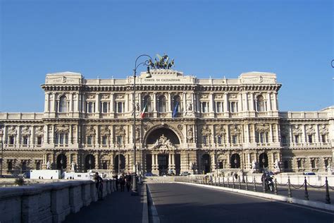 Palazzo di Giustizia 